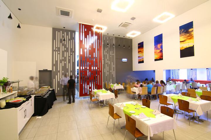 Dining 53 of 113