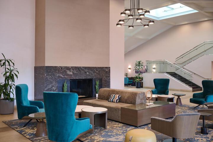 Guest Lobby