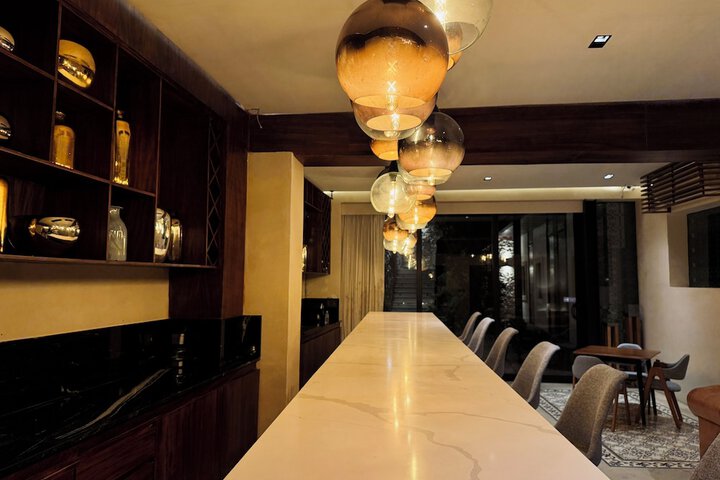 Hotel Interior 8 of 160