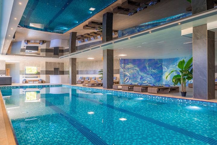 Pool 38 of 101