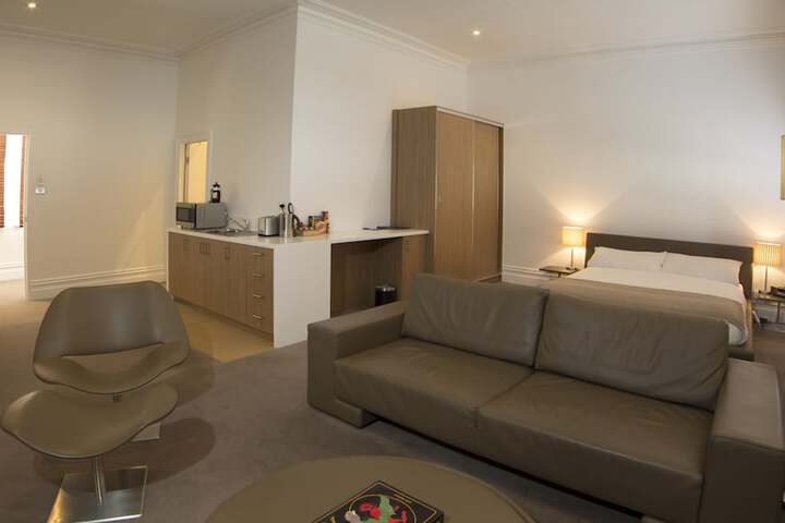 Private kitchenette