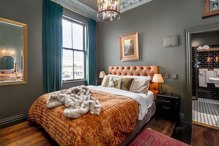 Room 15 of 54