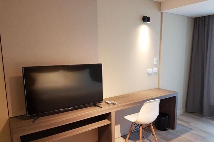 Room 16 of 48