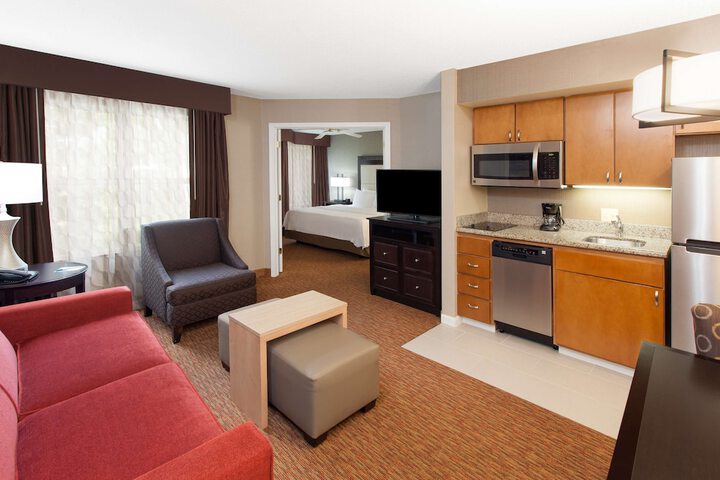1 King Bed 1 Bedroom Suite (32 of 42)