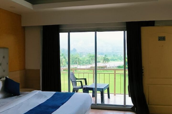 Room 6 of 34