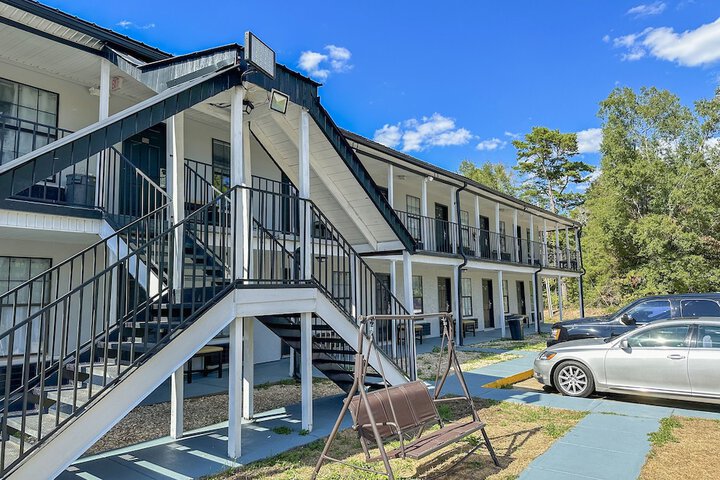 Hotel 51 of 66