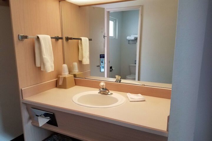 Room 35 of 50