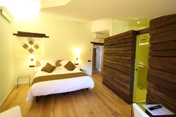 Room 7 of 75