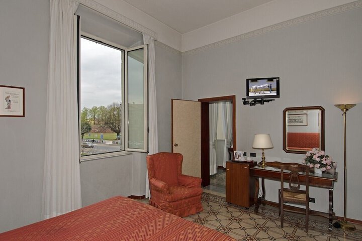 Room 45 of 85