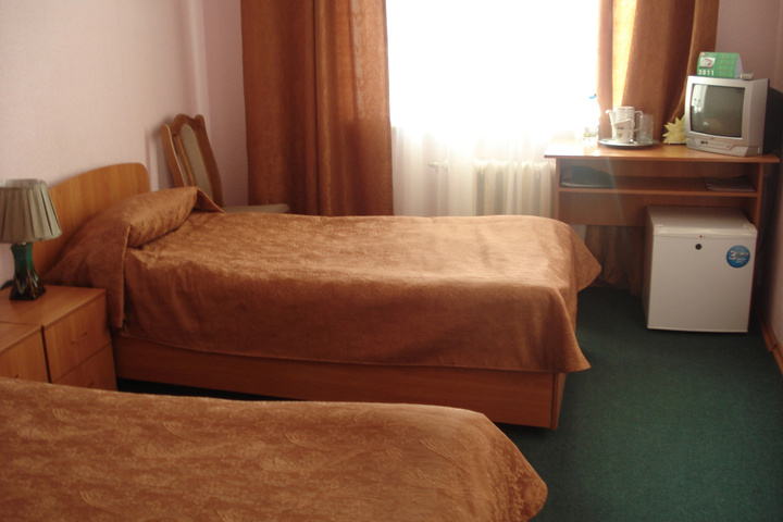 Room 10 of 19