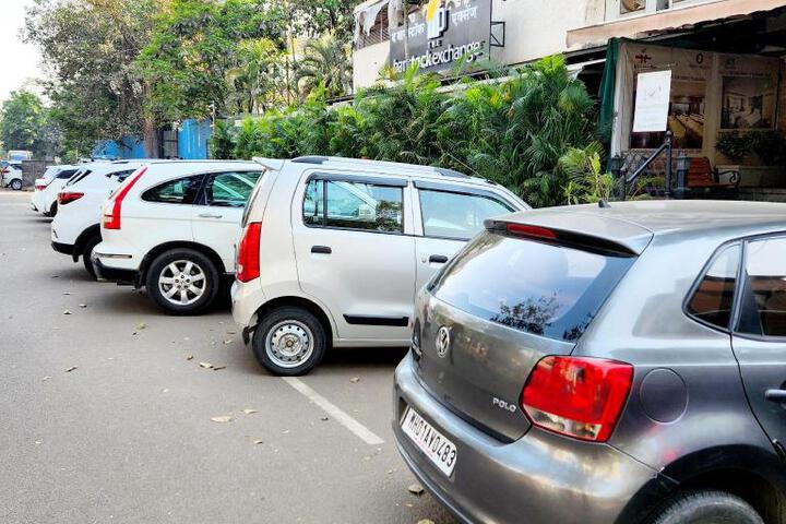 General 8 of 17