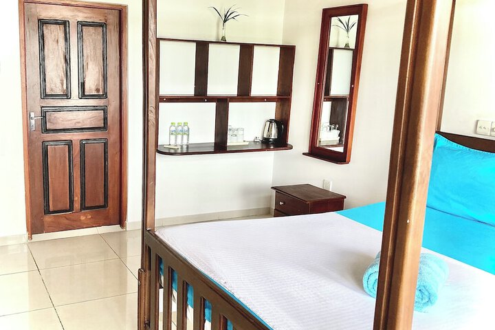 Room 15 of 119