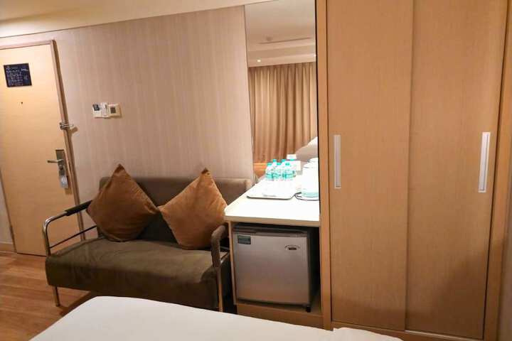 Room 21 of 78