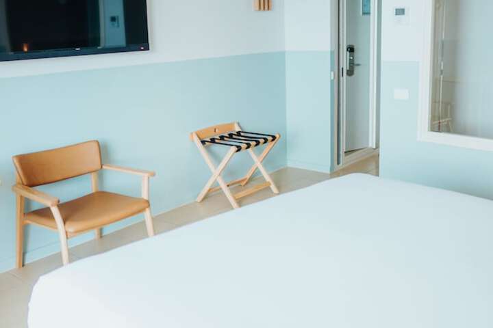 Room 2 of 50