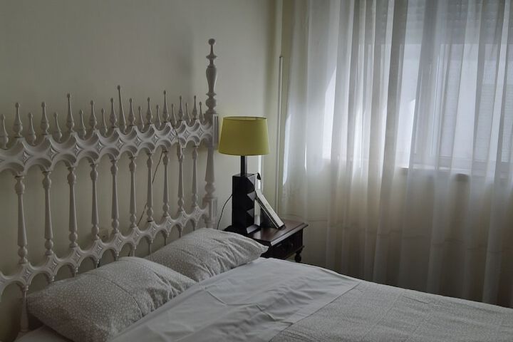 Room 16 of 62