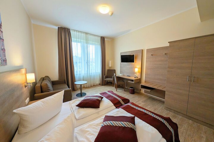 Room 12 of 57