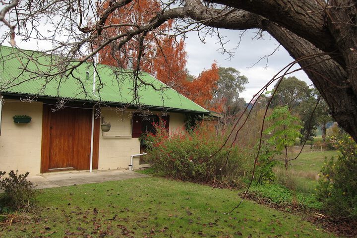 Hotel Exterior 18 of 24