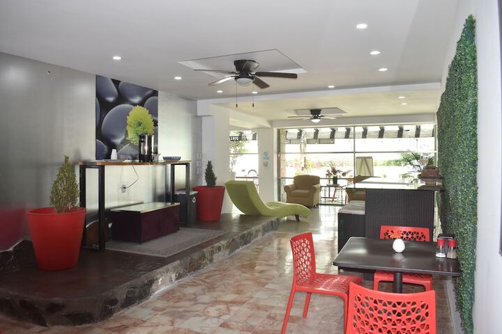Hotel Interior 2 of 60