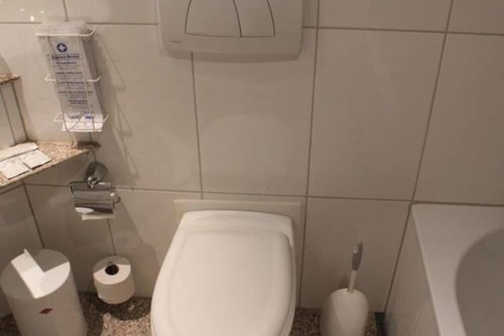 Room 60 of 113