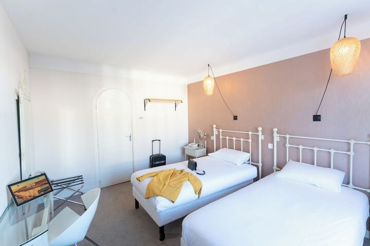 Room 20 of 43