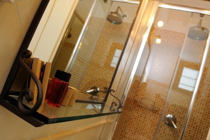 Bath Photo
