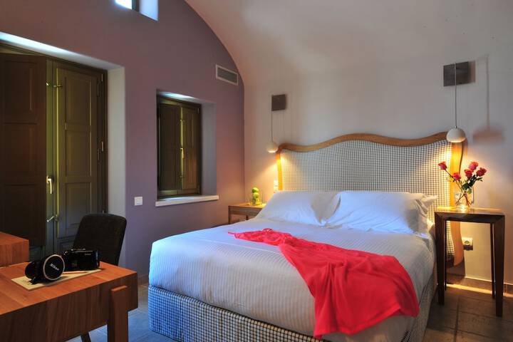 Room 5 of 46