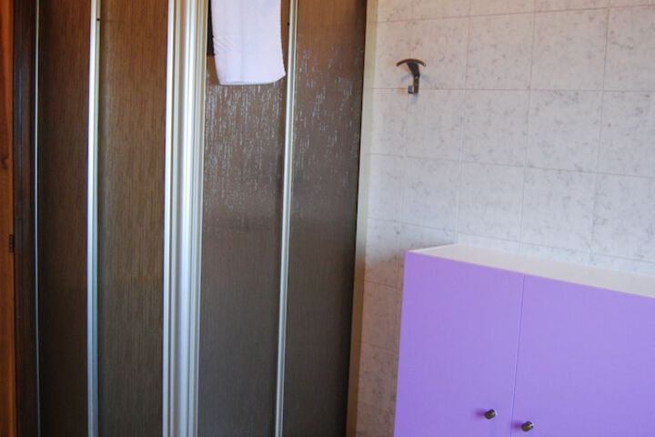 Room 21 of 33