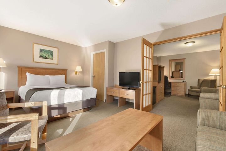 Room 14 of 26
