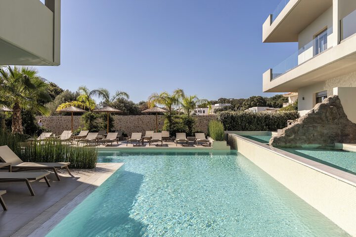 Pool 146 of 214