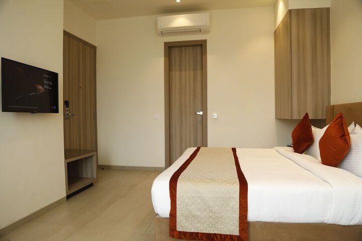 Room 43 of 94