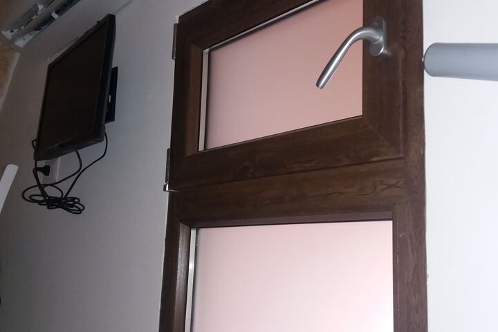 Room 7 of 11
