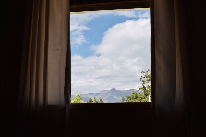 Room 4 of 24