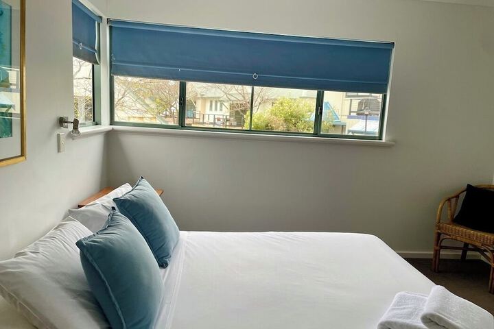 Room 44 of 178