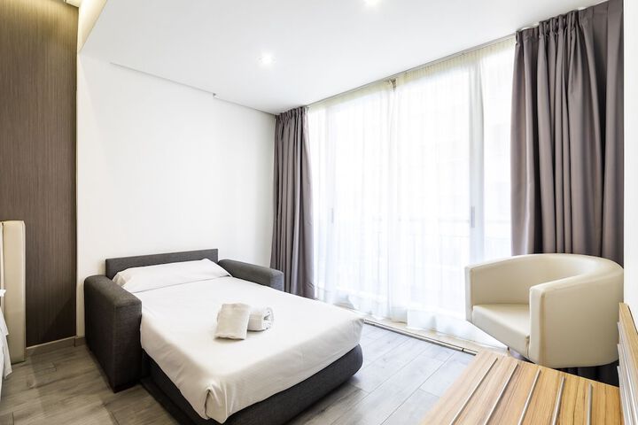 Room 16 of 50