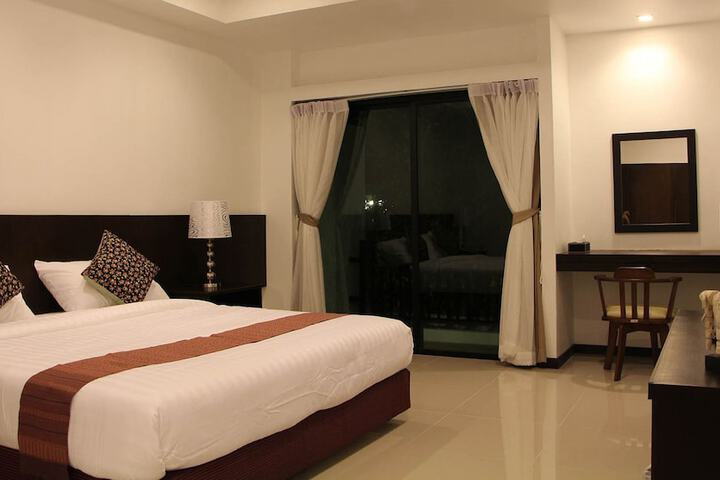 Room 7 of 45