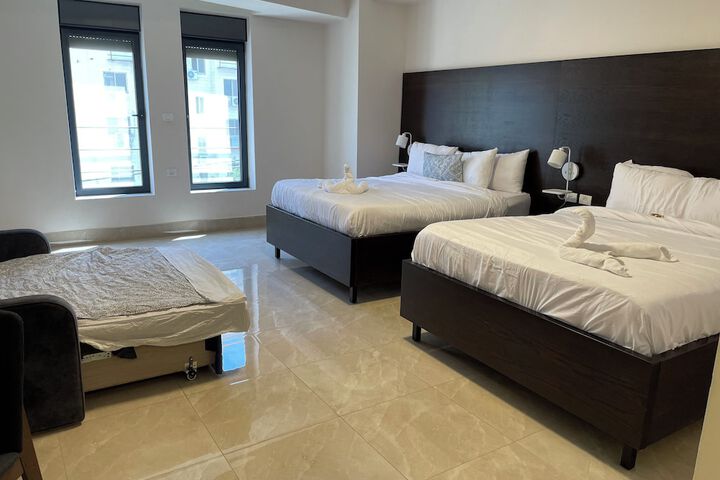 Room 46 of 243