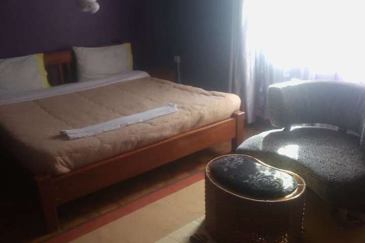 Room 10 of 41