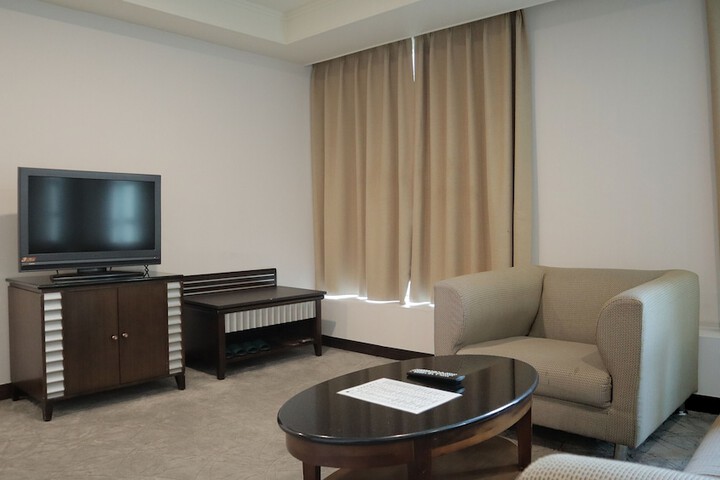 Room 38 of 79