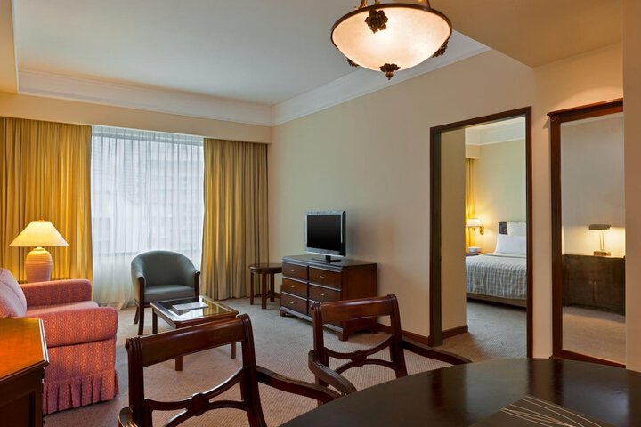 Room 11 of 31
