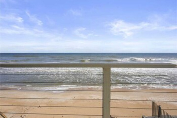 Beach 7 of 47