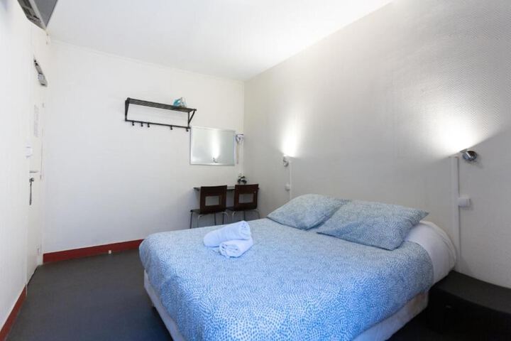 Room 30 of 91