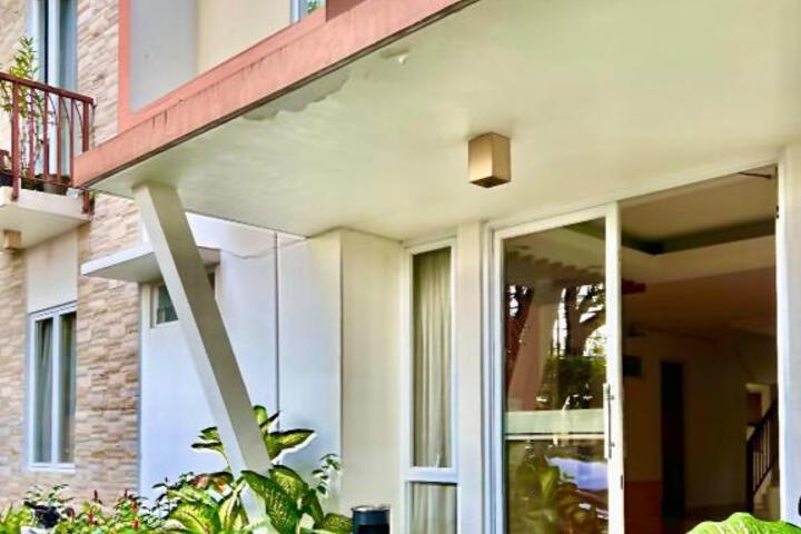 Vayassi House Syariah