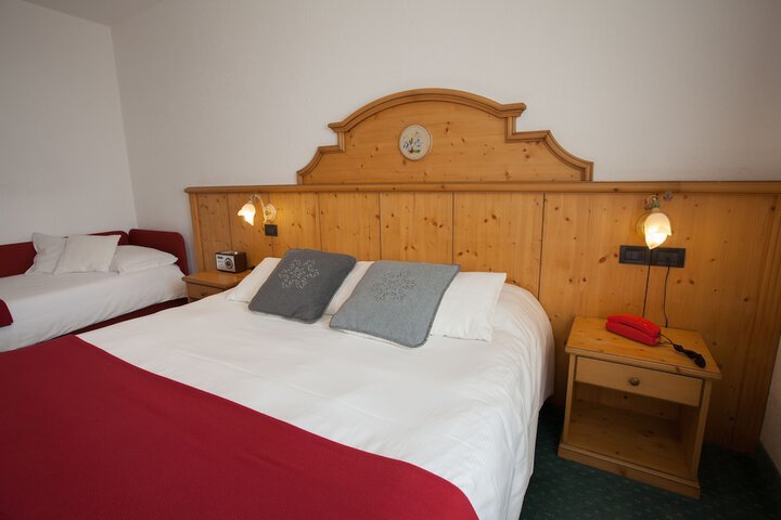 Room 17 of 62