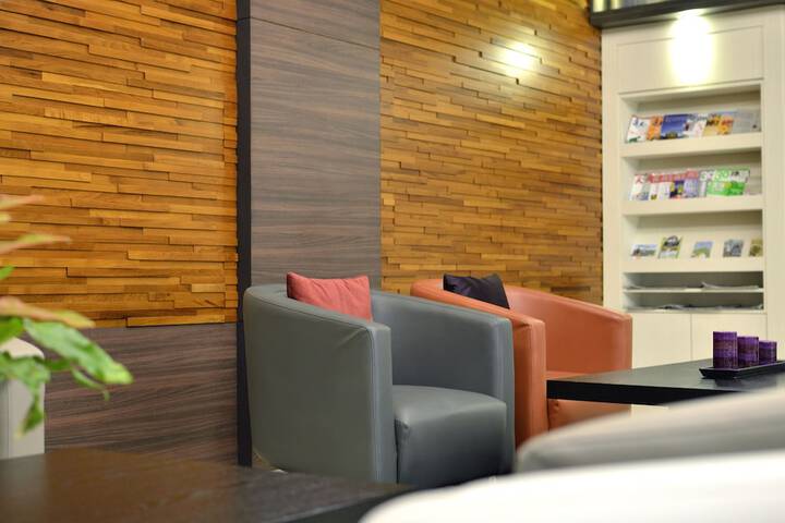 Hotel Lobby
