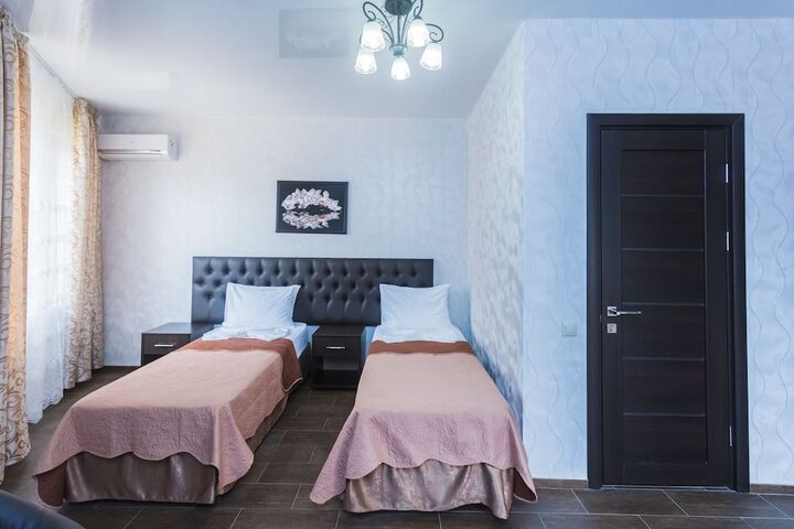 Room 14 of 60
