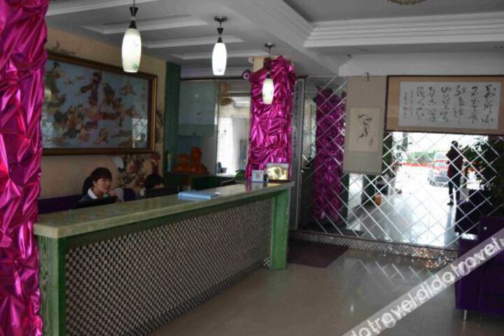 Hotel Interior 17 of 25