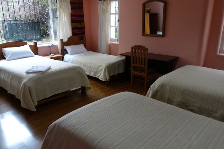 Room 10 of 71