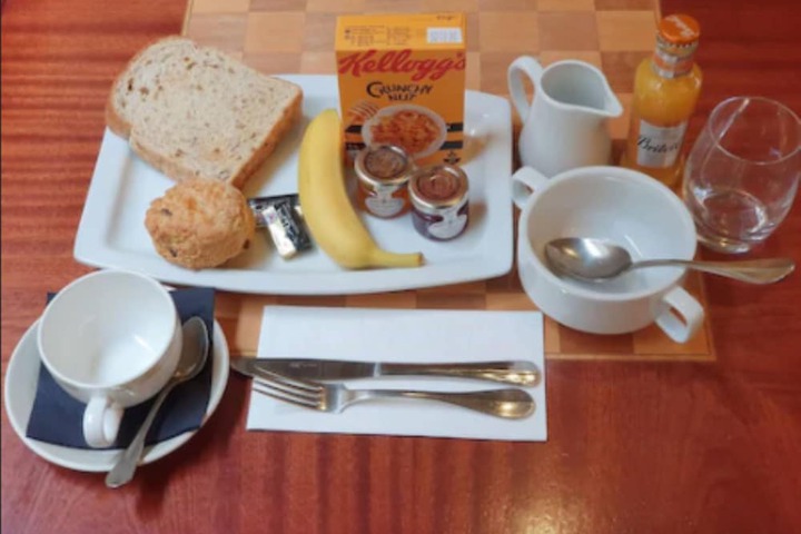 Breakfast/Coffee Service 29 of 39