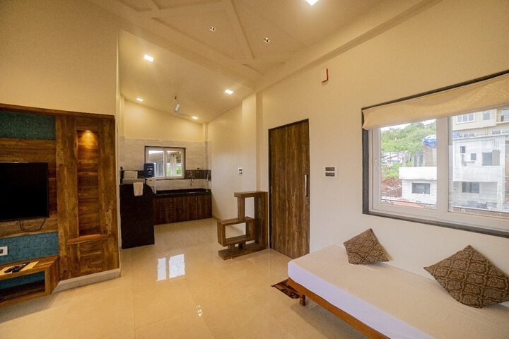 Room 14 of 39