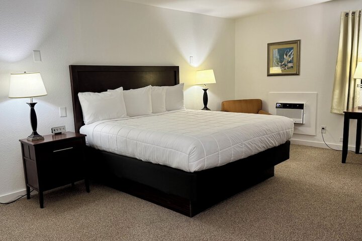 Room 16 of 39